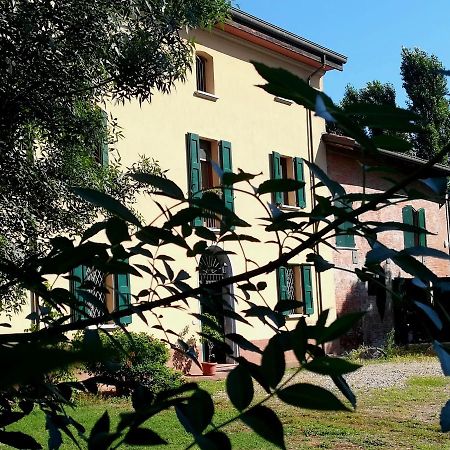 Bed and Breakfast Il Boschetto Di Morgana Castel San Pietro Terme Exterior foto